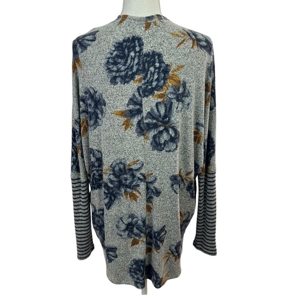 Maurices Women’s Open Front Cardigan Sz XS Multi Color Knit Stretch Long Sleeves - Picture 5 of 10